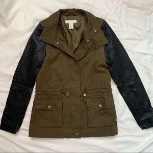H&M Women US size 2 Olive Green Utility Jacket with Leather